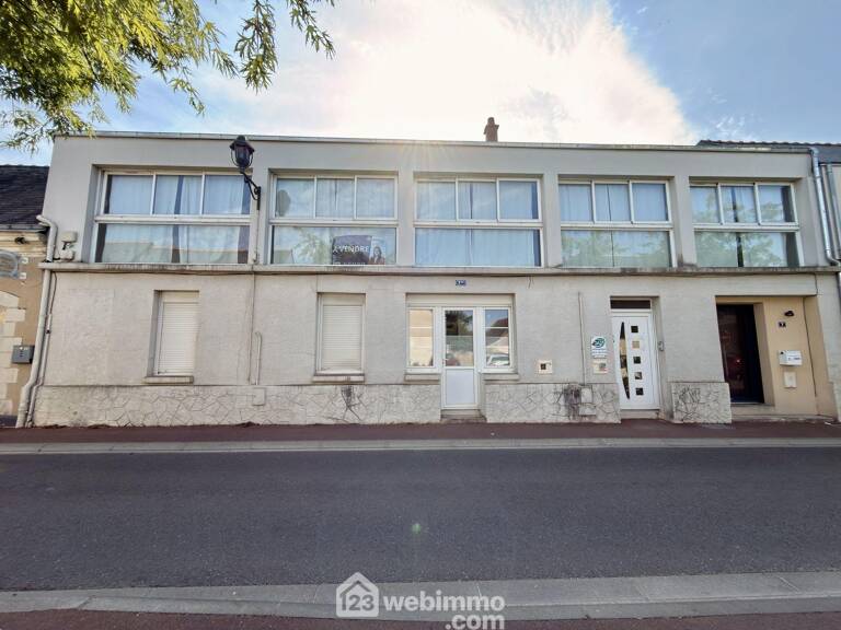 Loft - 176.44m² - Mazé-Milon — photo 1