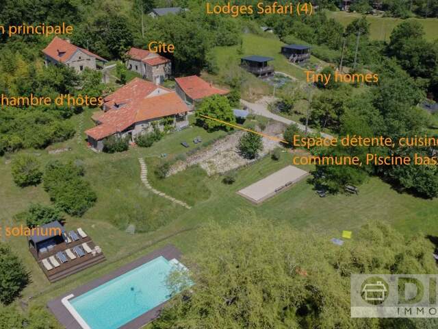 Domaine touristique de charme avec hébergements insolites et piscine, entre Caylus et Saint-Antonin-Noble-Val — photo du bien