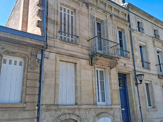 Maison de ville à Pauillac — photo du bien