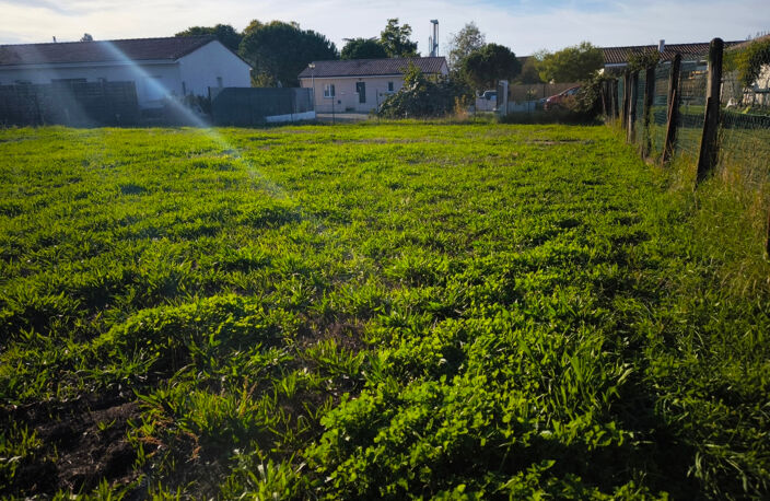 Couffouleux centre ville beau terrain carré au calme de 500 m2 en fonds d'impasse — photo 5