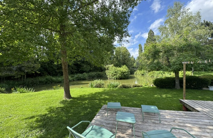 DOMAINE DE PRESTIGE DE 538 M2 DANS LA MONTAGNE DE REIMS AVEC — photo 2