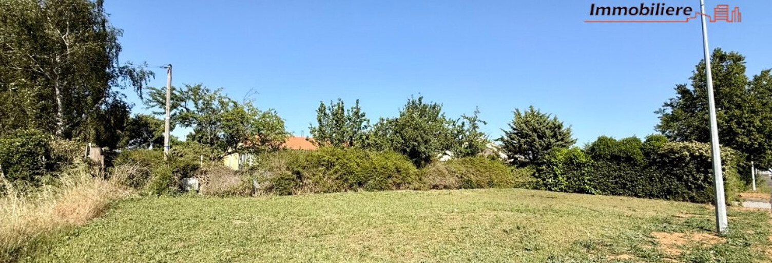 Terrain  310 m² à vendre à Fontenay-le-Comte (85200)