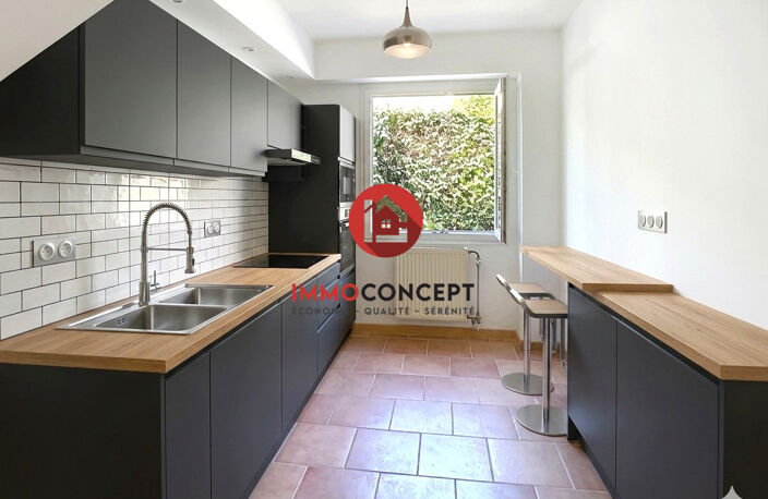 Maison familiale de 97 m² avec jardin arboré, garage et dépen — photo 4