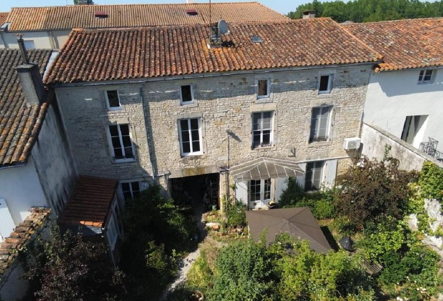Maison — photo 1