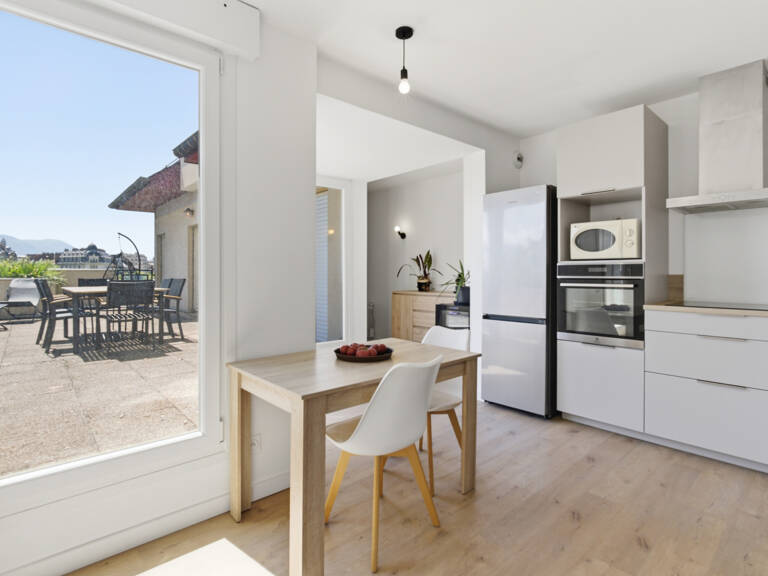 Appartement Duplex dernier étage - Terrasse 45m2 - 110m2 hab — photo 1