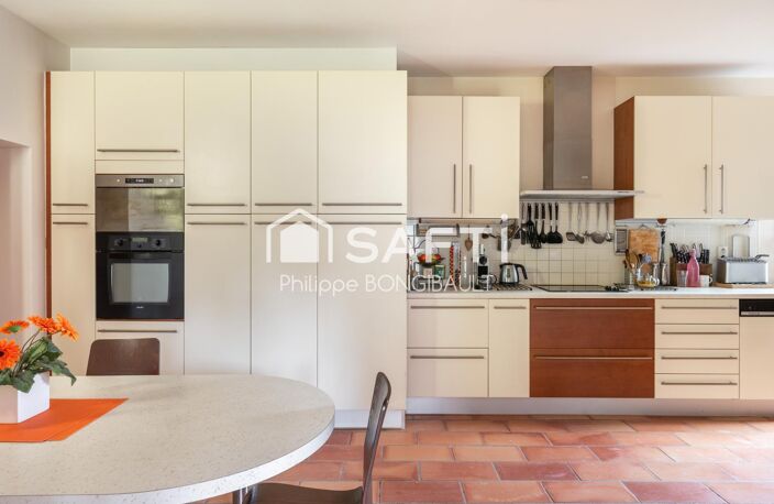 Maison rénovée haut de gamme avec piscine chauffée — photo 4