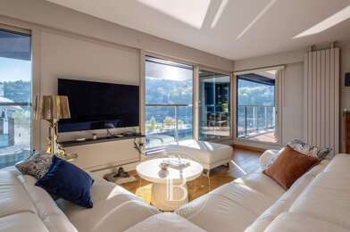 Appartement 4 pièces 780000 €