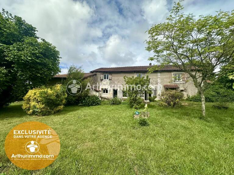 Maison pierre 170 m², 4 ch, 2 dépendances — photo 1