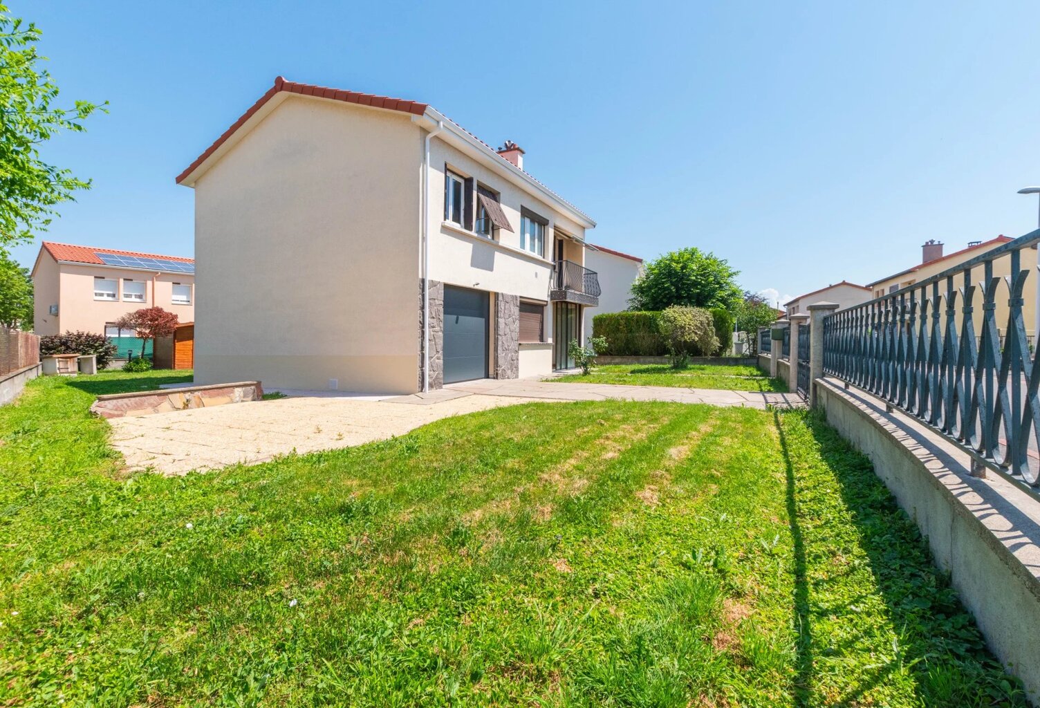 Maison lumineuse de 97 m² avec jardin à Aulnat — photo 1