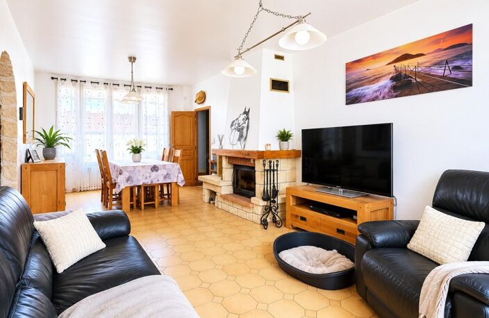 MAISON  AVEC  GARAGE PARKINGS ET  GRAND JARDIN  613 m² DE TERRAIN  VITRY-SUR-SEINE ARDOINES — photo 4
