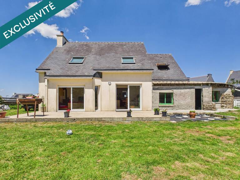 Maison familiale de 150 m² avec ascenseur PMR, terrasse plein sud et beau jardin à Plounéour-Ménez — photo 1