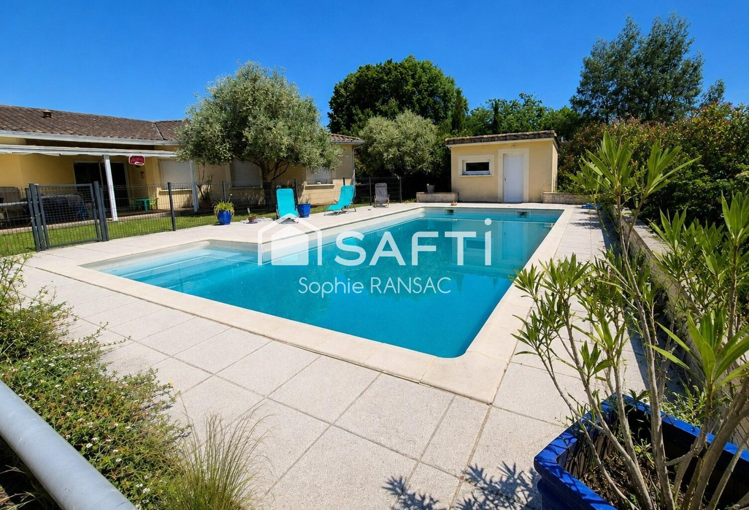 Votre prochaine maison ! Contemporaine familiale 148 m² avec piscine et grand terrain — photo 1