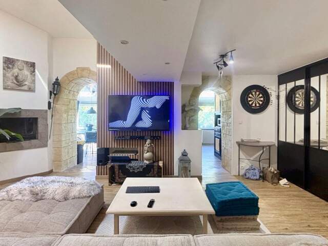 Immeuble en mono propriété de 3 appartements avec extérieur :spécial investisseurs — photo du bien