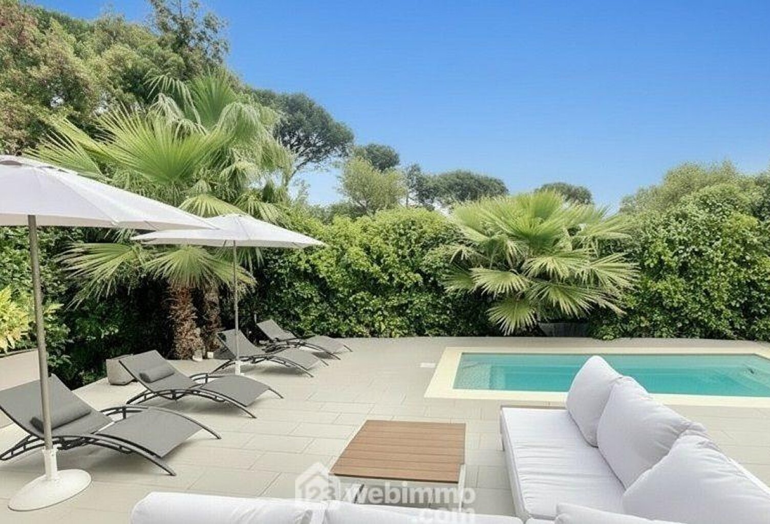Villas - 120m² - Sainte-Maxime — photo 1