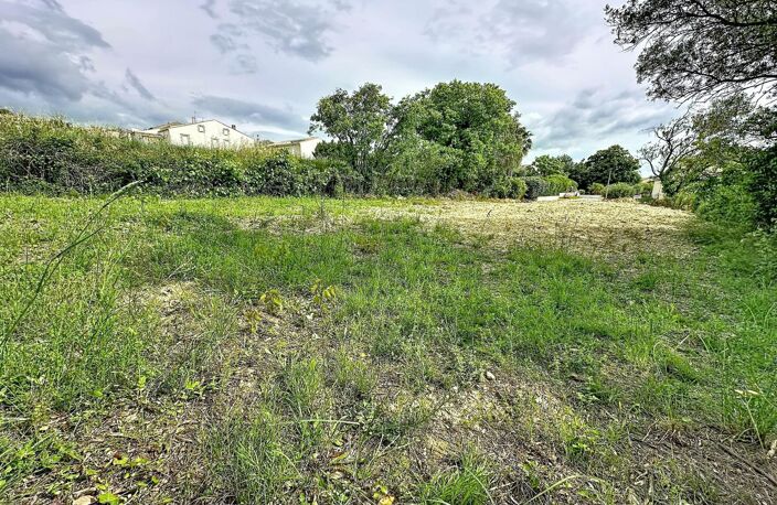 Un superbe terrain plat avec vue dominante, dans un environnement privilégié à seulement 20 minutes de Béziers. — photo 5