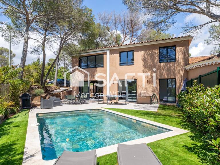 SAINT-RAPHAËL  VILLA AUX PRESTATIONS HAUT DE GAMME — photo 1