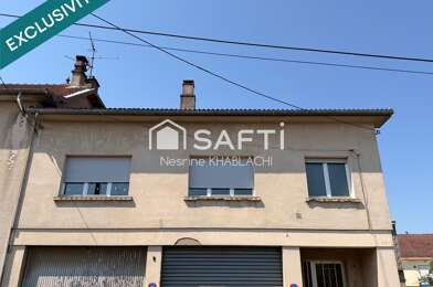 Appartement 7 pièces 240000 €