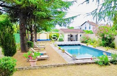 Maison avec parc de 1200m² garage, dépendance, pool house et piscine — photo du bien