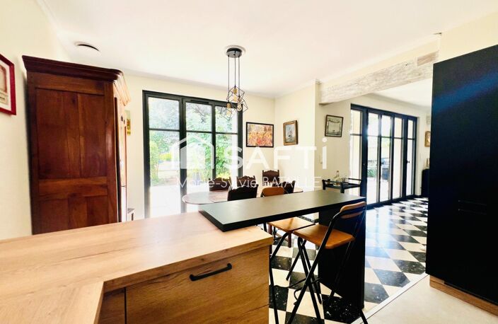 Maison avec parc de 1200m² garage, dépendance, pool house et piscine — photo 4