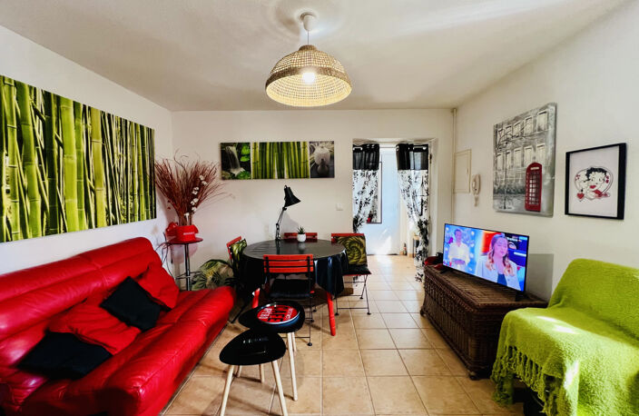 Vente Immeuble de rapport   R+2   220 m2   Centre-ville - ga — photo 3