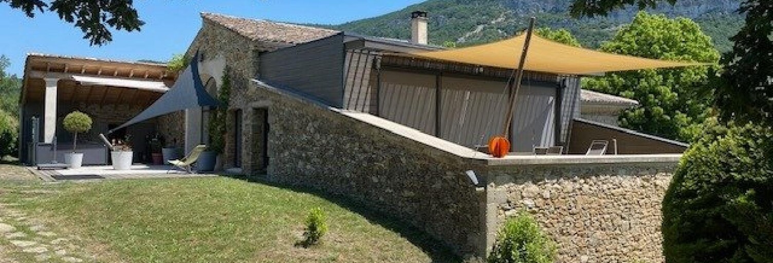 Maison 10 Pièces 300 m² à vendre à La Bégude-de-Mazenc (26160)