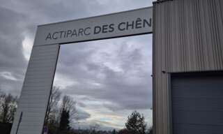 Commerce 2 Pièces 180 m² à louer à Saint-Genis-les-Ollières (69290)