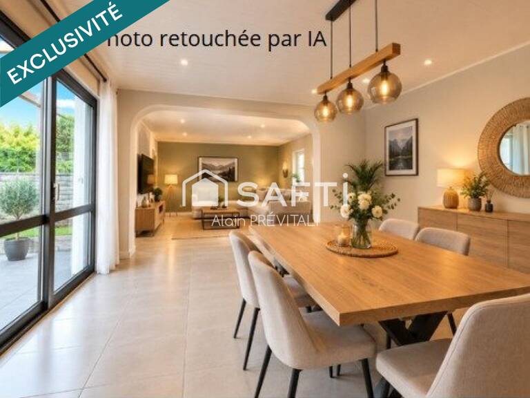 Maison idéalement située disposant d'une cour, d'un portail et un garage double — photo 1