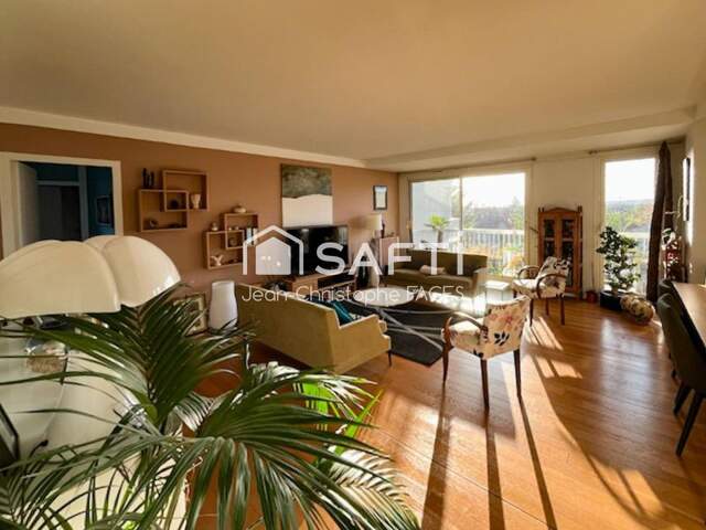 Très beau F4 - 90m2 - 3 chambres - Box - Cellier — photo du bien
