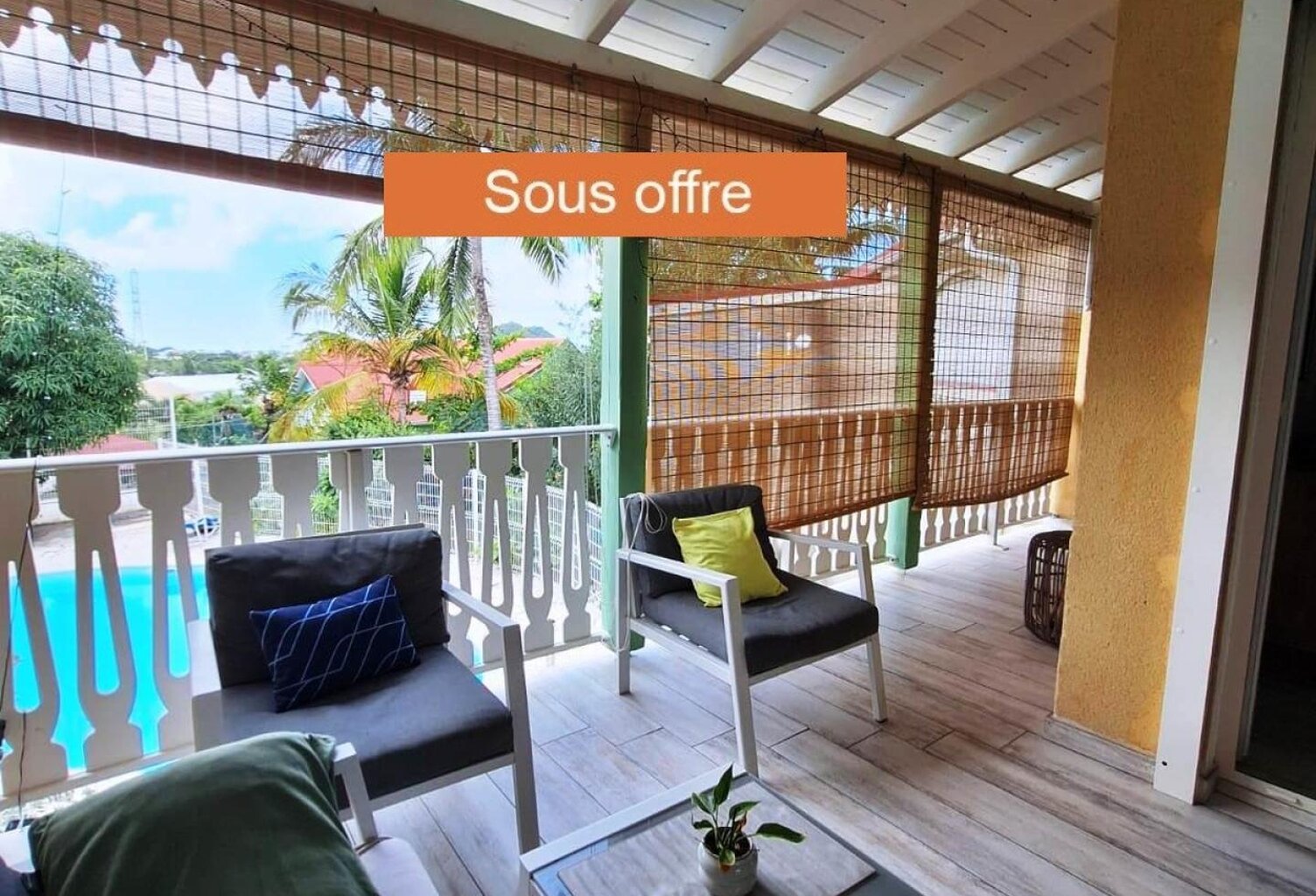 Sous - Offre- Marigot - Agrement -Souplex 2 chambres avec Piscine collective — photo 1