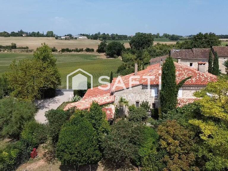 Propriété Avec Bâtisse en Pierre et Chalet En Bois Sur 1Ha de terrain — photo 1