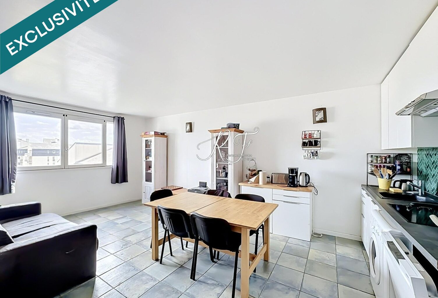 au dernier étage, 4 pièces 66m² avec 3 chambres — photo 1