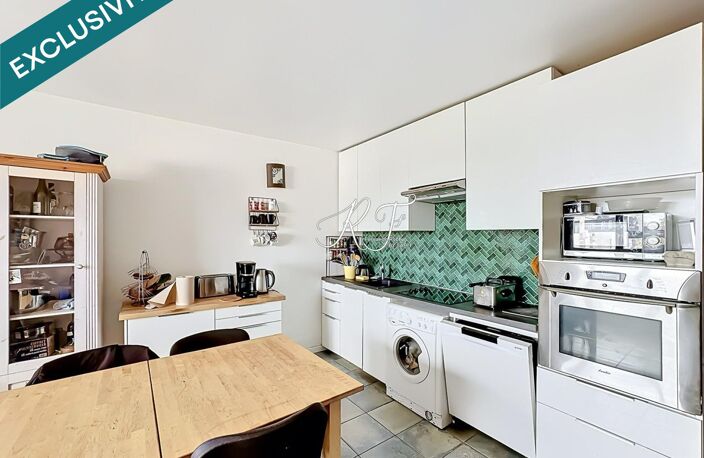 au dernier étage, 4 pièces 66m² avec 3 chambres — photo 2