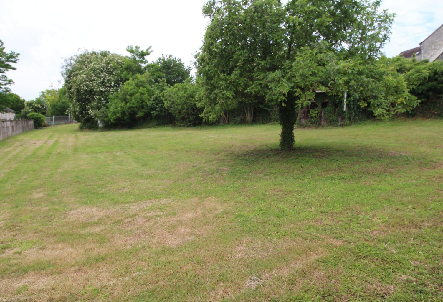 Très beau terrain à bâtir — photo 1