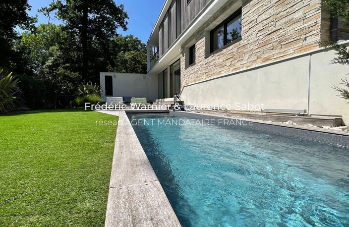 MAISON D'ARCHITECTE RECENTE - DIVISION THÉRY — photo 3