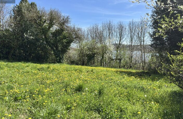 Corps de ferme sur le lac de Villefranche de Panat  — photo 4