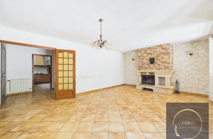 Propriété avec une Maison, un appartement et oliveraie,15 00 — photo 4