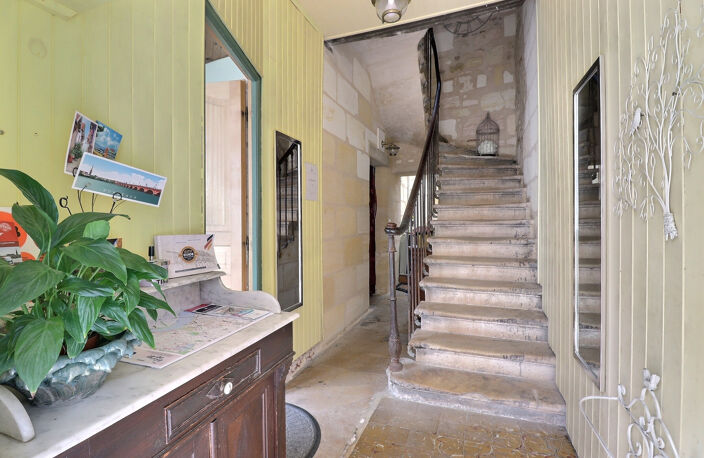 Maison d'hôtes à vendre quartier historique — photo 2