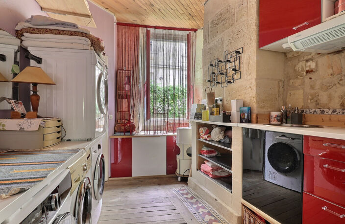 Maison d'hôtes à vendre quartier historique — photo 4