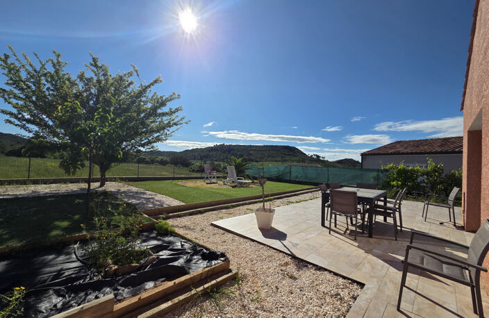 Villa T4 récente 98 m2 - Terrain 599 m2 piscinable - Garage — photo 4