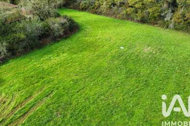 Terrain  44400 €
