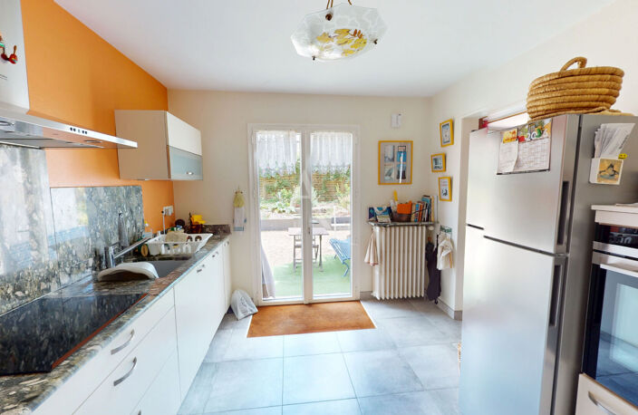 Maison  7 pièce(s) dans un cadre idyllique — photo 3