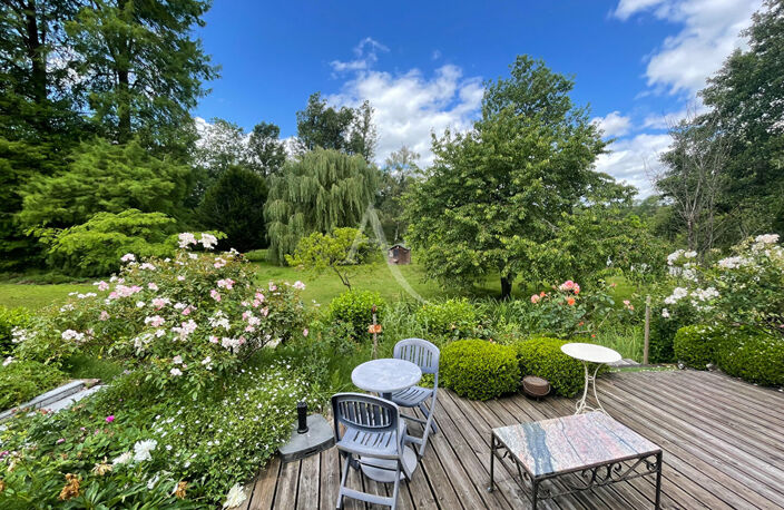 Maison  7 pièce(s) dans un cadre idyllique — photo 4