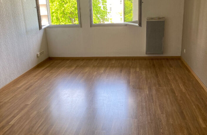 Appartement Agen 2 pièce(s) 46 m2 — photo 3