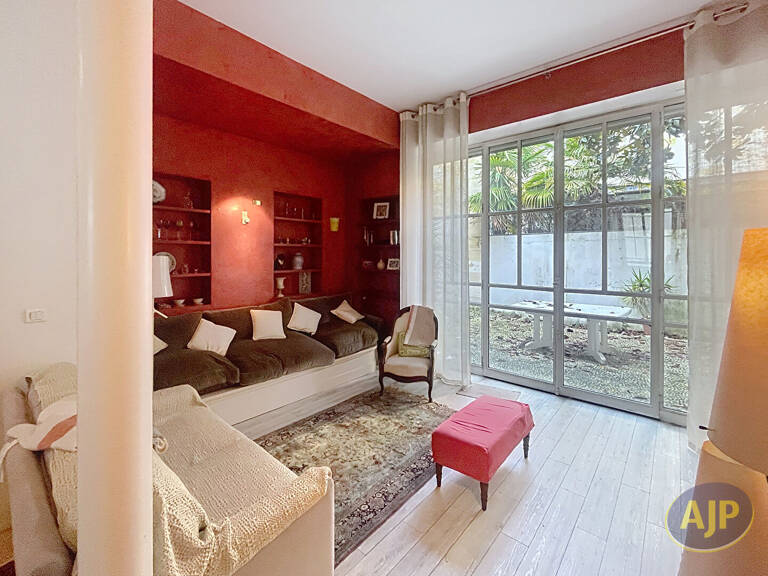 Appartement atypique avec terrasse — photo 1