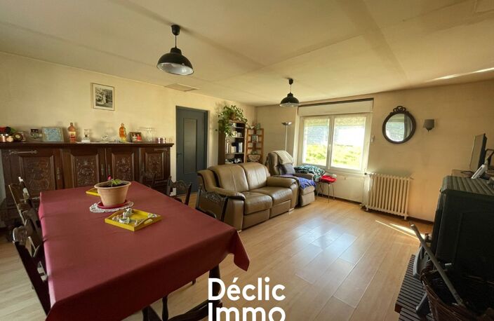 Maison de campagne avec plus de 5 000 m² de terrain à 5 min des commodités ! + Grange — photo 5