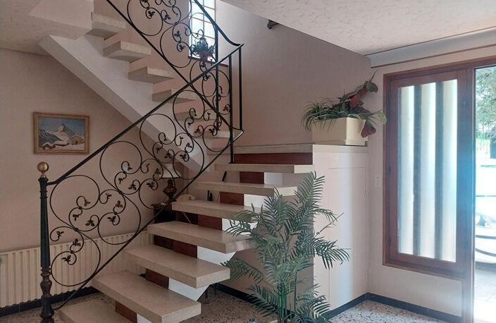Maison  - Pont Evêque - 6 pièces - 175 m2 — photo 2