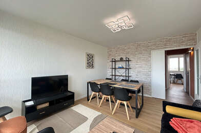 Appartement 5 pièces 1400 €