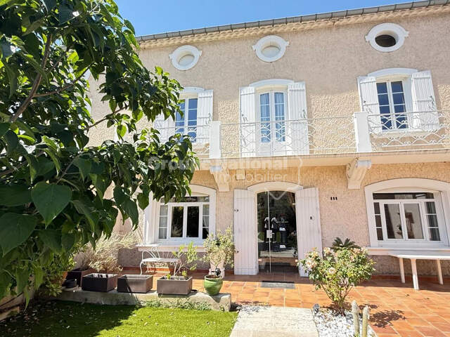 Exclusivité - Maison de maître - Espace et potentiel — photo du bien