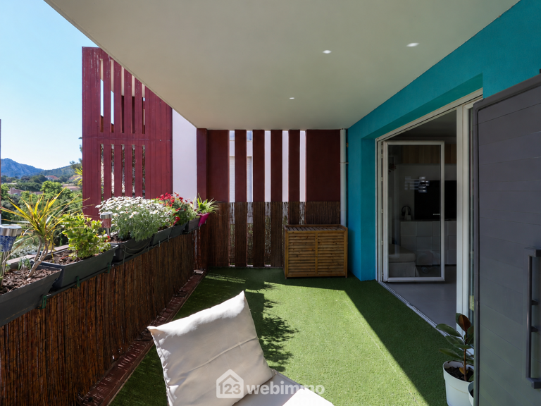 Appartement - 64.56m² - Marseille — photo 1