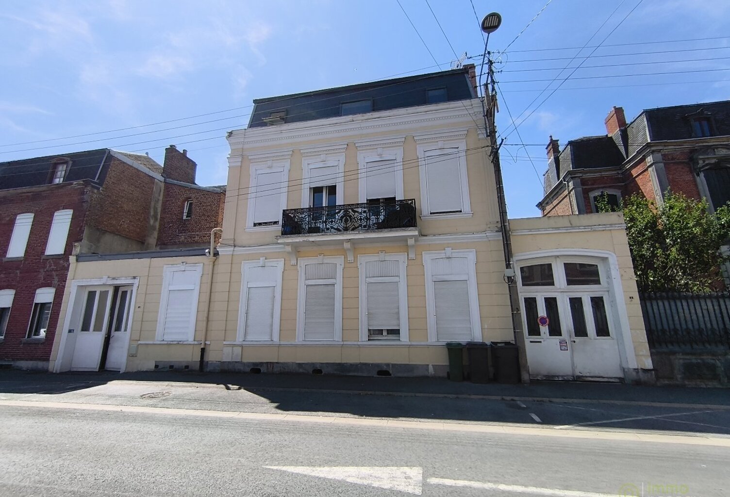 Immeuble — photo 1